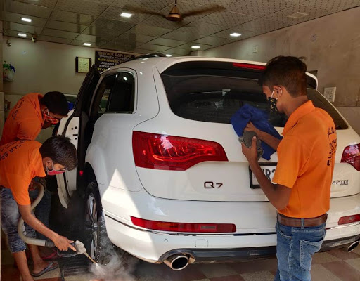 Shinex Car Spa ✨No.1 Car Detailing Studio in Delhi✨