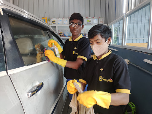 SHINING WHEELS DETAILING STUDIO