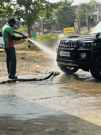 Mukhtar Washing Centre