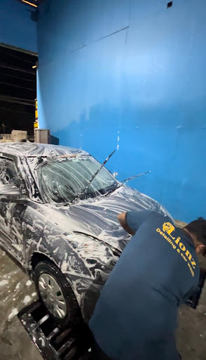 Lionz detailing & car wash