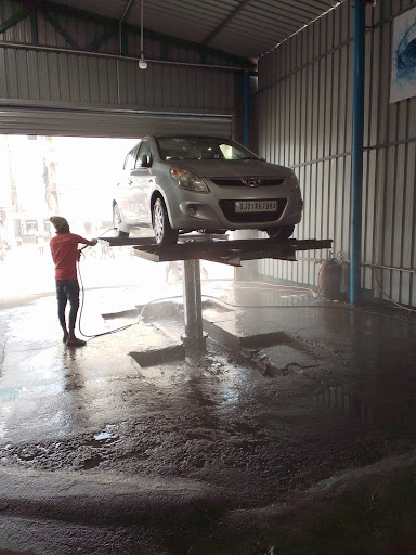 DAVE CAR WASH