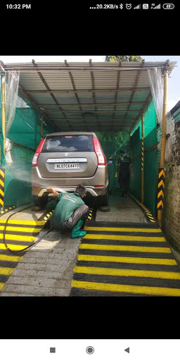Kikon's Car Wash and Detailing Studio