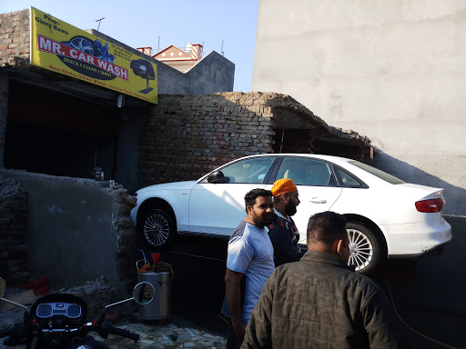 MR .CAR WASH